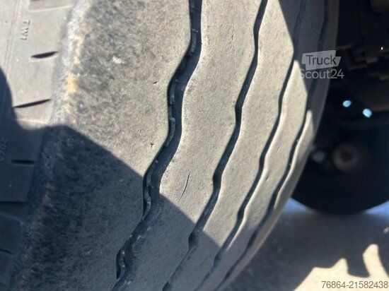 Auflieger mit Pritsche & Plane SCHMITZ PALETTENKASTEN, LIFTACHSE, EDSCHA