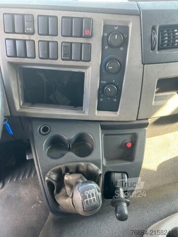 Valníkový nákladní automobil s plachtou VOLVO FL 240 4X2R, PLANE, MANUAL, E4, LADEBORDWAND,