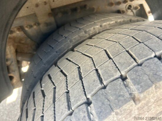 Valníkový nákladní automobil s plachtou VOLVO FL 240 4X2R, PLANE, MANUAL, E4, LADEBORDWAND,