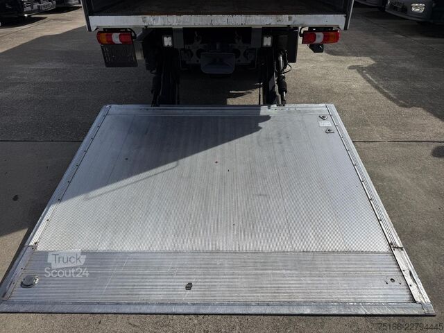 Drikkevare-lastebil MERCEDES-BENZ ACTROS 2545 L Getränkekoffer 8,15 m LBW 2 T*LENK