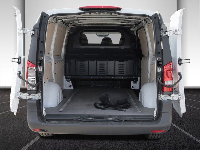 Bestelwagen Mercedes-Benz eVito 112 KA,lang,Navi,Klima,Tempomat