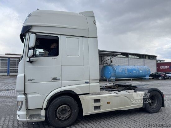 Štandardný ťahač DAF XF 530 FT INTARDER