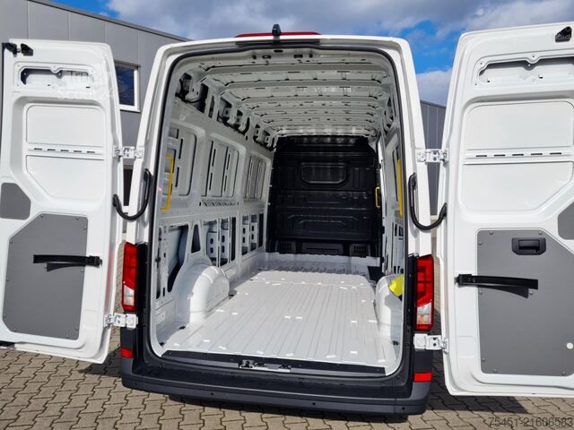 Vans ar augstu jumtu VW Crafter 35 Kasten TDI L43H3 Kamera Tempomat
