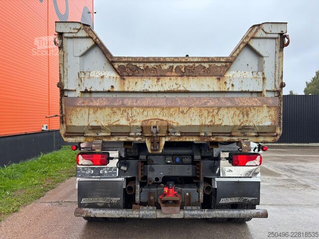  Scania R 580 8x4 RETARDER / FULL STEEL / BOX L=5576 mm