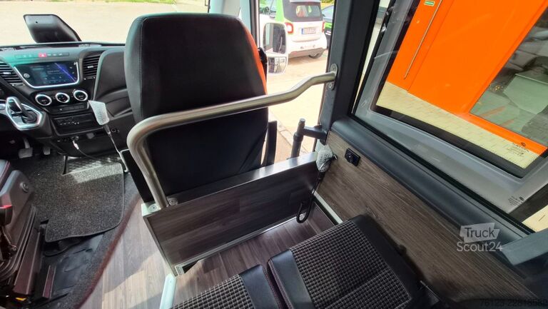 Microbuz IVECO 2x Daily 70 Lagerfahrzeug Ferqui Sunrise 2,5 m B