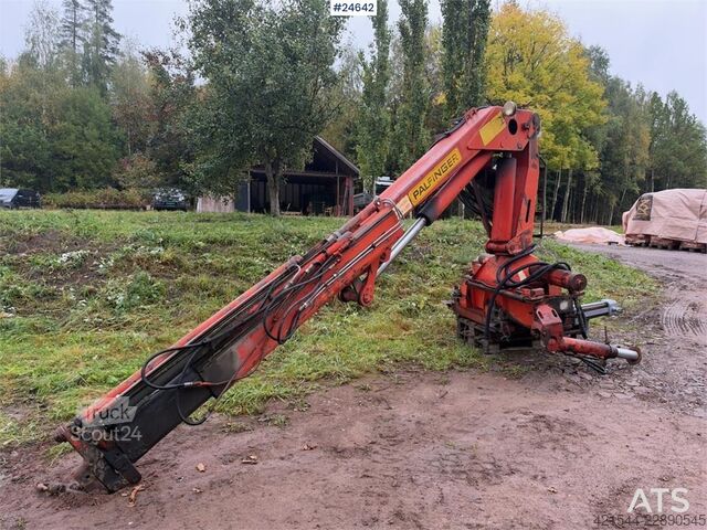Palfinger PK11000-kran med svetsfästen Palfinger PK11000 Crane with Welding Mounts
