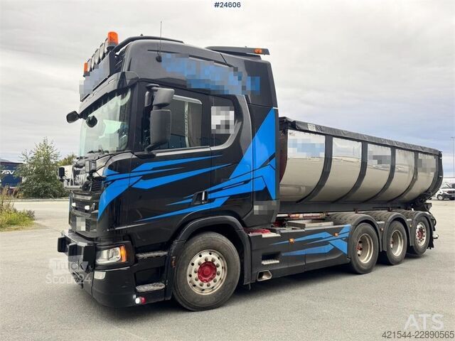 Sistem ruku kuke Scania R650 Tridem Hooklift Truck – Equipped for Snow Plo
