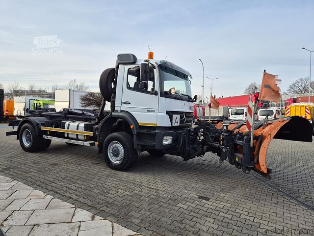 Sniega arkls Mercedes-Benz Axor 1833 4X4 / SERVICED! / SCHMIDT PLOW