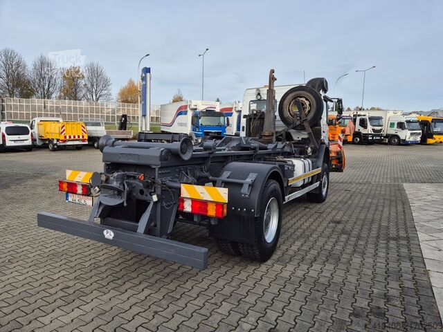 Sniega arkls Mercedes-Benz Axor 1833 4X4 / SERVICED! / SCHMIDT PLOW