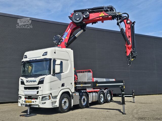 MTS standard Scania R590 V8 8x2 / HMF 9520 - JIB - WINCH / TRACTOR