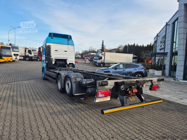 Шасі з кабіною MAN TGX 26.500 /NEW SERVICE AT MAN/ Technical warra...