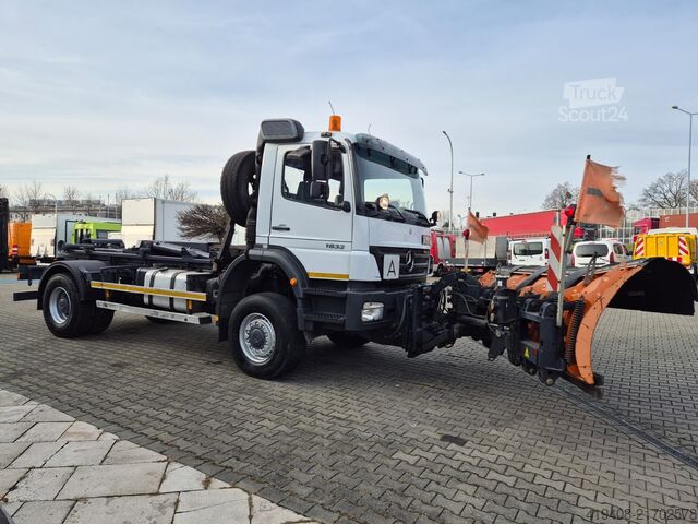 Āķa rokas sistēma Mercedes-Benz Axor 1833 / 4X4 / SERVICED! / HOOK HYVALIFT