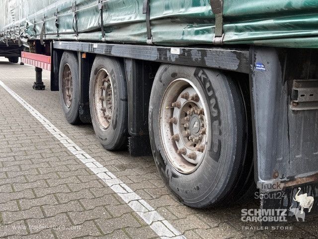 Nyitott ponyvás félpótkocsi Schmitz Cargobull Curtainsider Mega