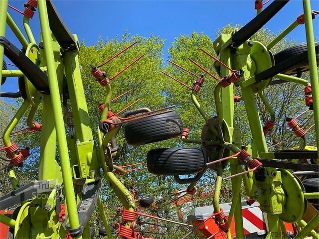 CLAAS VOLTO 900 T