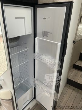 Polintegriran avtodom Forster T 745 EB Automatik * 140 PS * 3,5 t