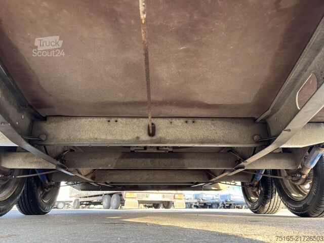 прицеп для перевозки лошадей HUMBAUR HP 2000 Pferdeanhänger