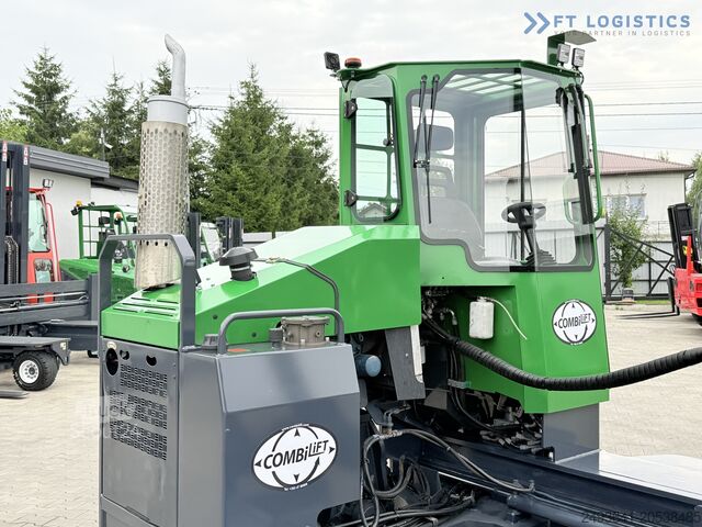 Empilhadeira de quatro direções Combilift C4500 DIESEL DUPLEX WIDE FORK POSITIONER