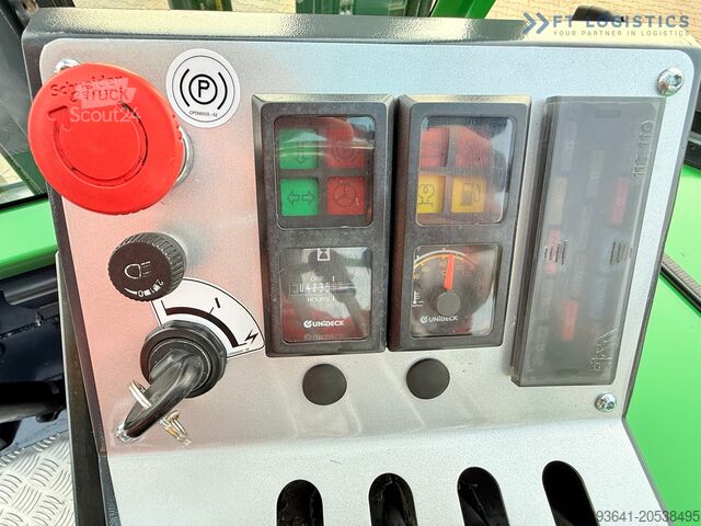 Carretilla elevadora de 4 vías Combilift C4000CB TRIPLEX 5200MM FREE-LIFT TOP 1