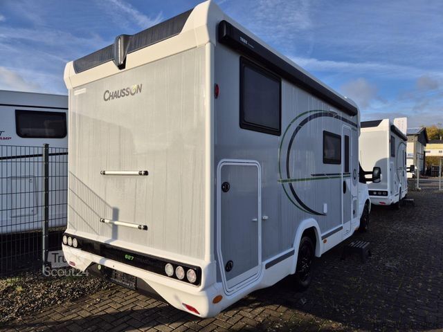 Pusiau integruotas kemperis CHAUSSON Teilintegriert Titanium Line 627 Arctic/Hubbett