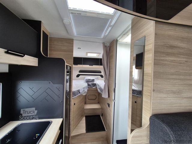 Polointegrovaný karavan CHAUSSON Teilintegriert Titanium Line 627 Arctic/Hubbett