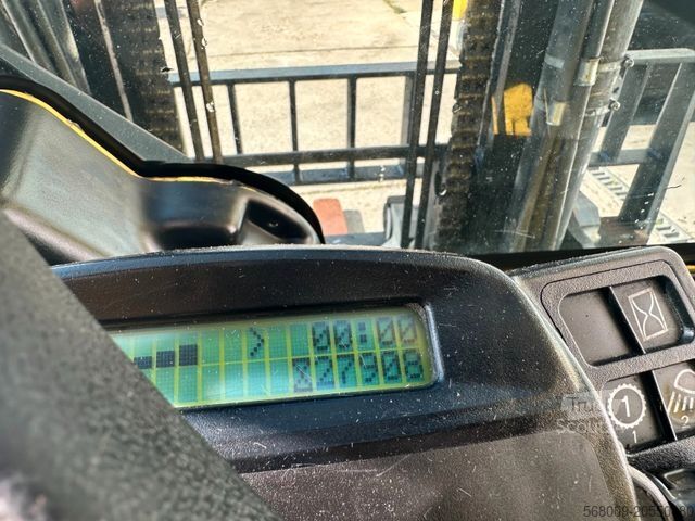 Chariot élévateur frontal HYSTER H8.0FT9 kraft