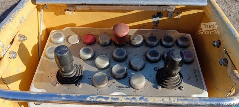 Furgoneta caja Nissan Cabstar Ruthmann TB270 - 27m - 230 kg