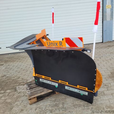 снігоочисник Bucher Unix RC26u