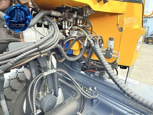 Nelisuuntatrukki Combilift C4000 GAS DUPLEX 5500MM POSITIONER