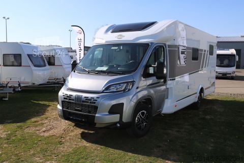 Polointegrovaný karavan Carado T 447 Pro+