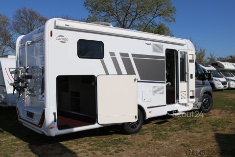 Polointegrovaný karavan Carado T 447 Pro+