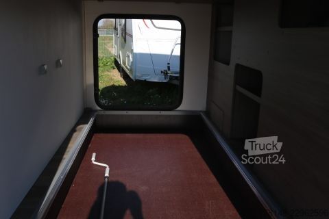 Polointegrovaný karavan Carado T 447 Pro+