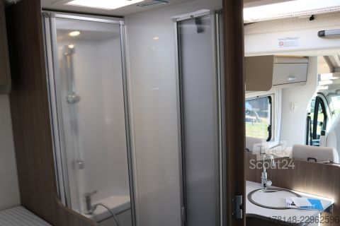 Polointegrovaný karavan Carado T 447 Pro+