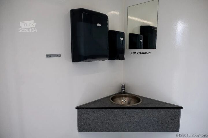 Scanvogn 2-1-2 toilette mobile usato, 6 pezzi disponibili in magazzino Scanvogn 2-1-2 toiletwagen gebruikt 6st op voorraad