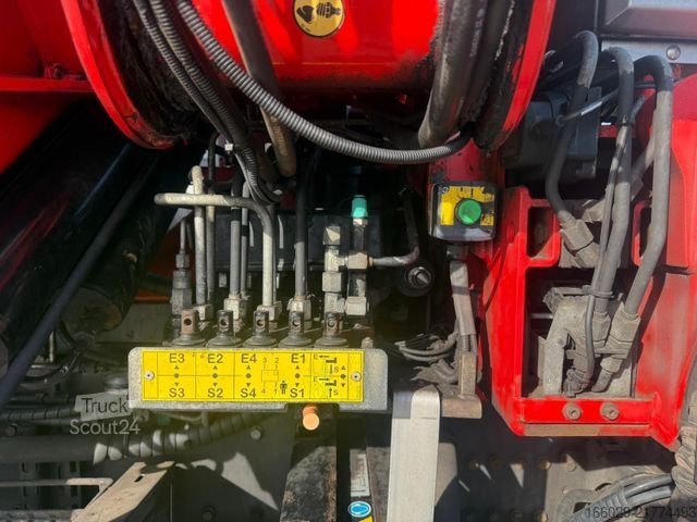 Kravas automašīnai uzstādīts celtnis VOLVO FH 500 6x2 Container Pritsche Fassi F455 Kran