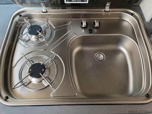 Asuntoauto PÖSSL Summit 600 R Plus Shine | Tageszulassung