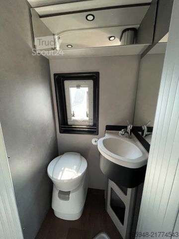 Asuntoauto PÖSSL Summit 600 R Plus Shine | Tageszulassung