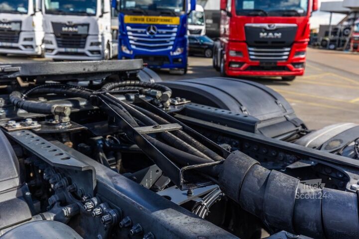 Standard-SZM MERCEDES AROCS 2643 LS+KIPHYDR.