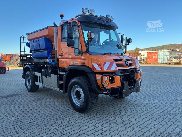 آحرون Mercedes-Benz Unimog U 530 mit neuem Motor