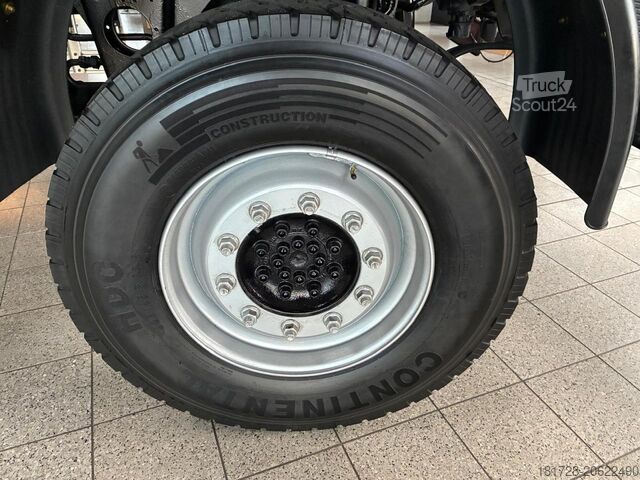 آحرون Mercedes-Benz Unimog U 530 mit neuem Motor