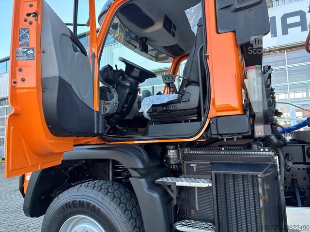 آحرون Mercedes-Benz Unimog U 530 mit neuem Motor