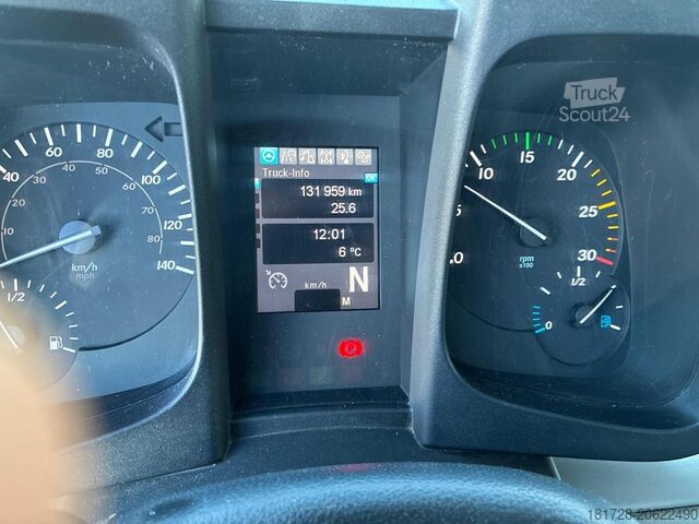 آحرون Mercedes-Benz Unimog U 530 mit neuem Motor