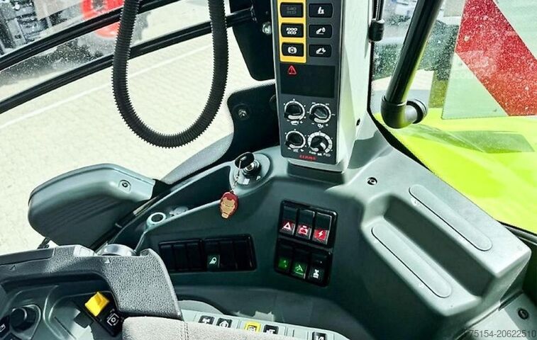 Tracteur CLAAS Axion 940