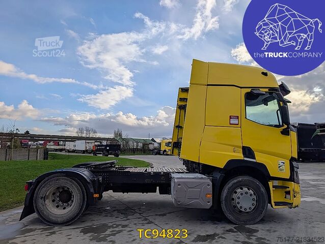 Standard-SZM Renault T 440