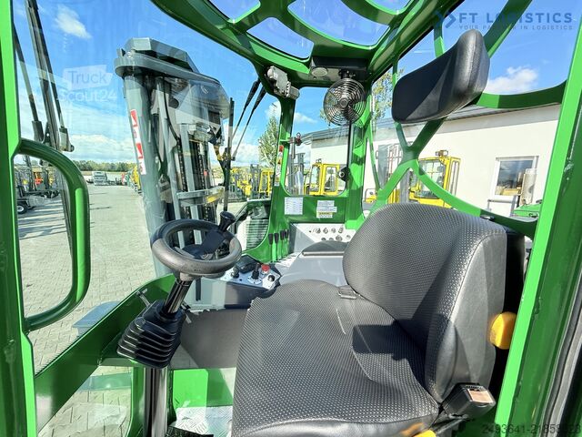 رافعة شوكية رباعية الاتجاهات Combilift C4500 DIESEL 4900 TRIPLEX FREE-LIFT TOP1