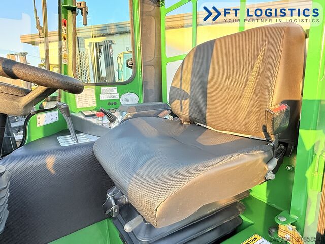 Empilhadeira multidirecional Combilift C4000 GAS TRIPLEX 5550 FREE LIFT CABIN