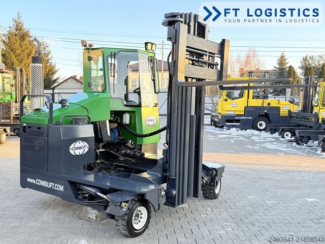 Empilhadeira multidirecional Combilift C4000 GAS TRIPLEX 5550 FREE LIFT CABIN
