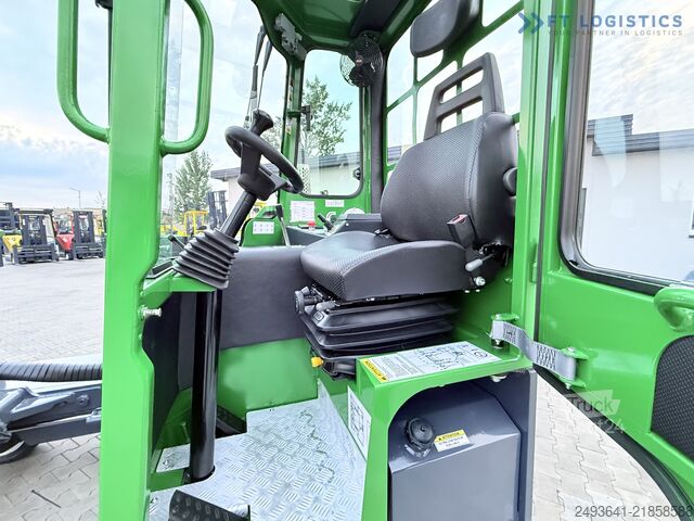 Fireveis truck Combilift C4500 DIESEL DUPLEX WIDE FORK POSITIONER