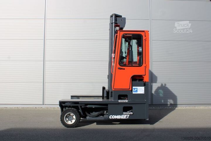 Četvorosmerni viljuškar Combilift C 6000