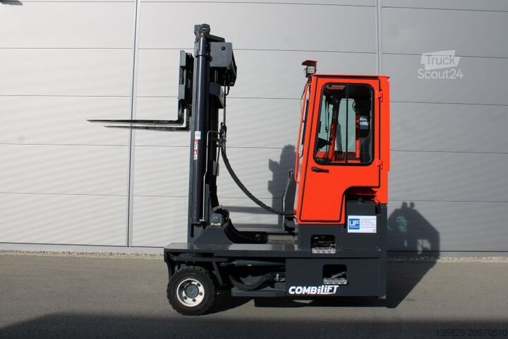 Četvorosmerni viljuškar Combilift C 6000