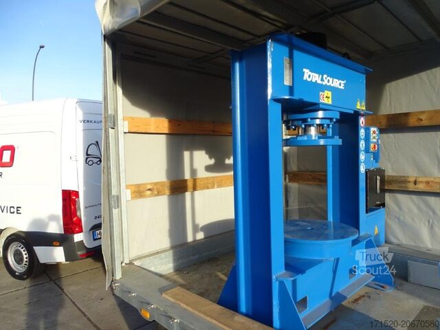 Šakinis krautuvas  MOBILE VOLLREIFENPRESSE